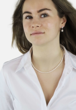 Proud Pearls parelketting kleine parels