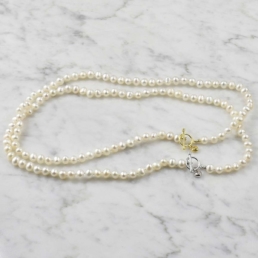 Proud Pearls parelketting kleine parels