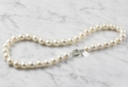 Unieke parelketting met grote parels handgemaakt voor Claude