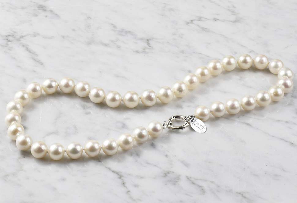 Unieke parelketting met grote parels handgemaakt voor Claude