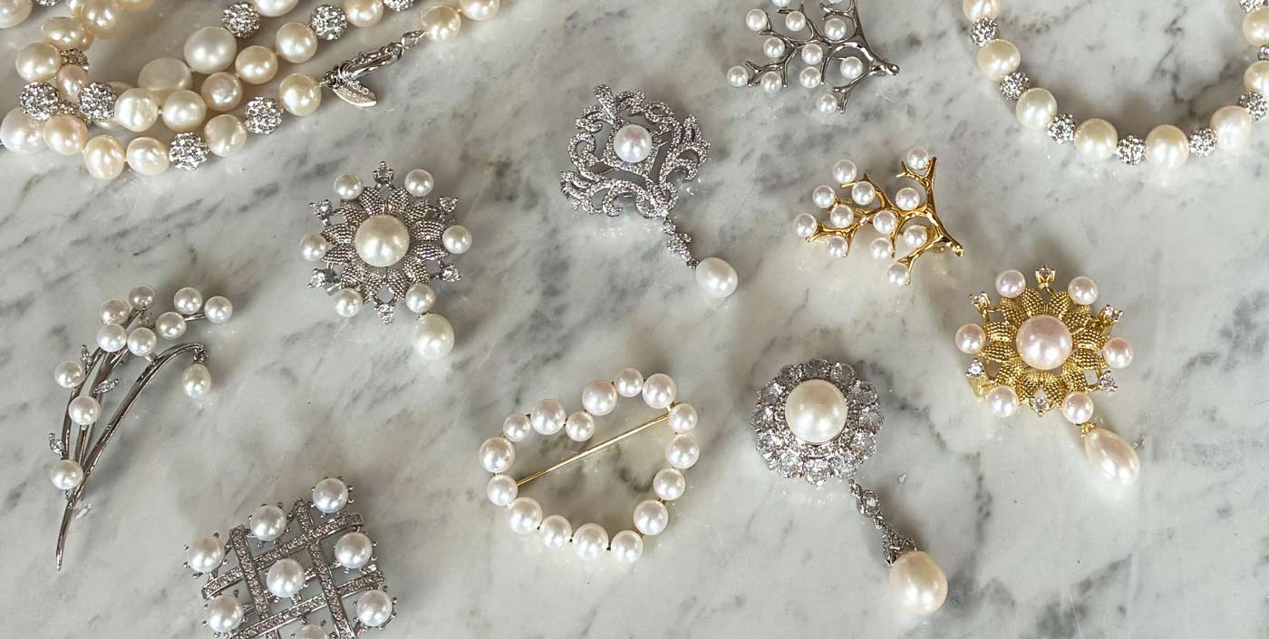 Proud Pearls Brooches Crystals & Pearls