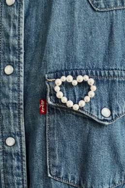 Proud Pearls Brooches Heart shape Pearls