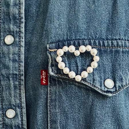 Proud Pearls Brooches Heart shape Pearls